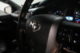 TOYOTA HILUX 2.8GD-6 RB LEGEND 4X4 E/C AT full