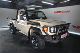 TOYOTA LAND CRUISER 79 4.5D P/U S/C V8