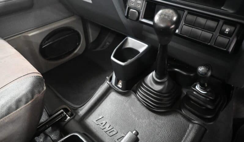 TOYOTA LAND CRUISER 79 4.5D P/U S/C V8 full
