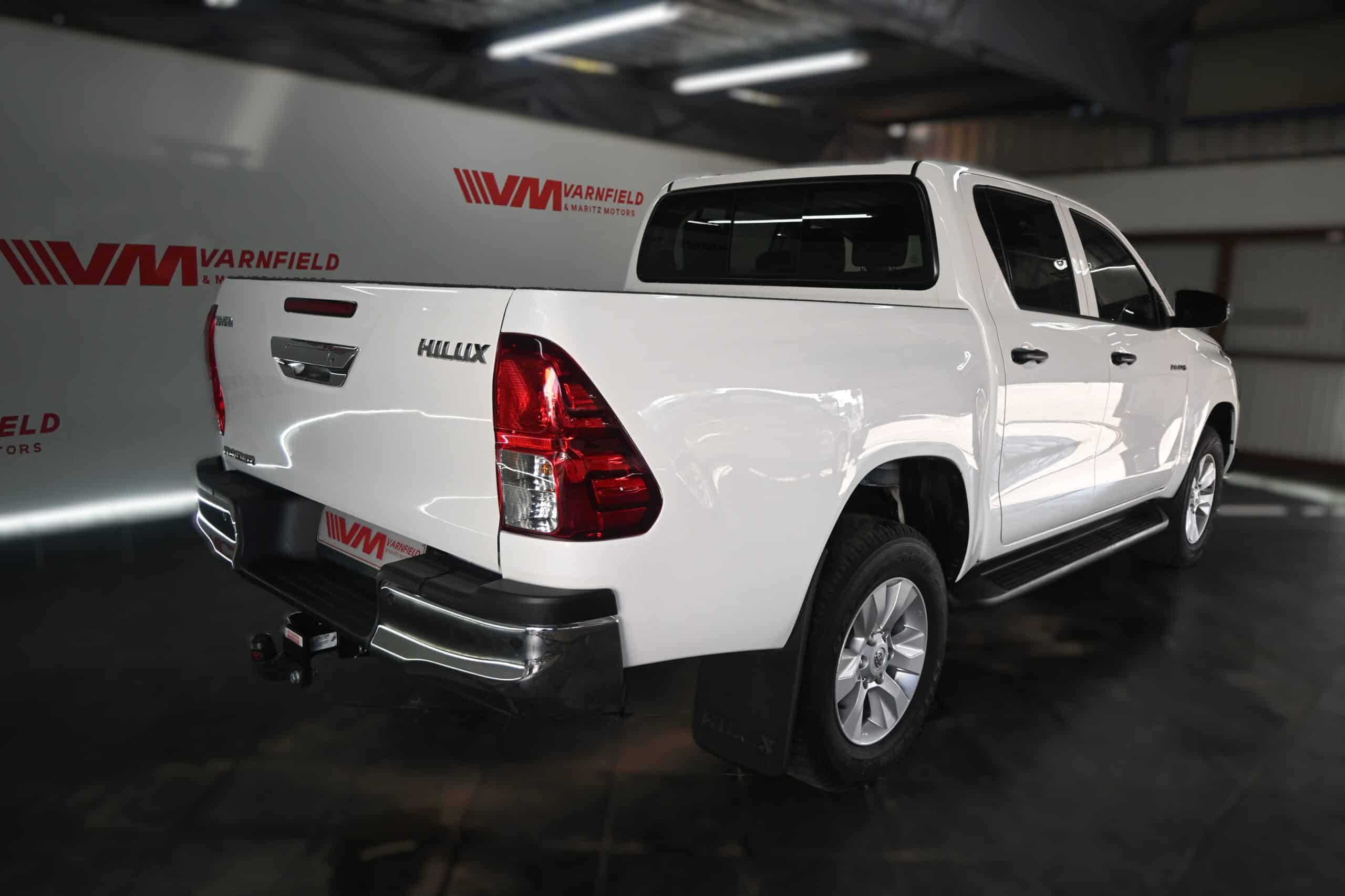 TOYOTA HILUX 2.4GD-6 RB RAIDER A/T P/U D/C