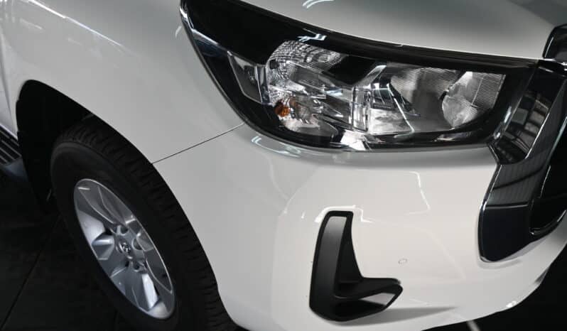 TOYOTA HILUX 2.4GD-6 RB RAIDER A/T P/U D/C full