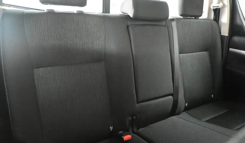 TOYOTA HILUX 2.4GD-6 RB RAIDER A/T P/U D/C full
