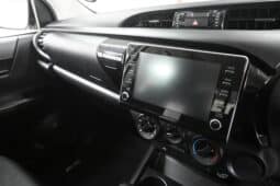 TOYOTA HILUX 2.4GD-6 RB RAIDER A/T P/U D/C full