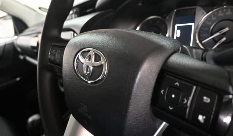 TOYOTA HILUX 2.4GD-6 RB RAIDER A/T P/U D/C full