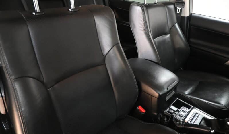 TOYOTA LAND CRUISER PRADO VX-L 2.8GD A/T full