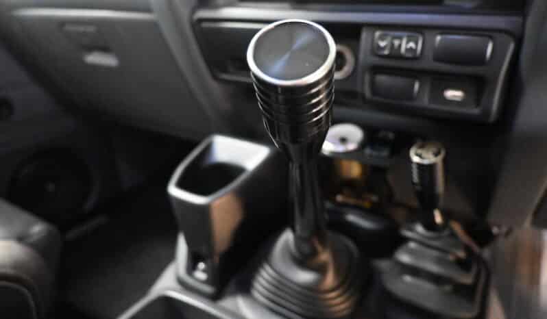TOYOTA LAND CRUISER 79 4.5D P/U D/C full