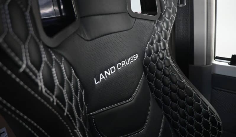 TOYOTA LAND CRUISER 79 4.5D P/U D/C full