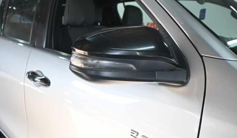 TOYOTA HILUX 2.8GD-6 RB RAIDER A/T D/C DAKAR full