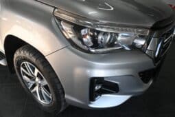 TOYOTA HILUX 2.8GD-6 RB RAIDER A/T D/C DAKAR full