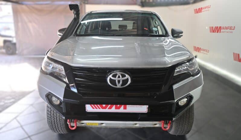 TOYOTA FORTUNER 2.8GD-6 4X4 A/T full