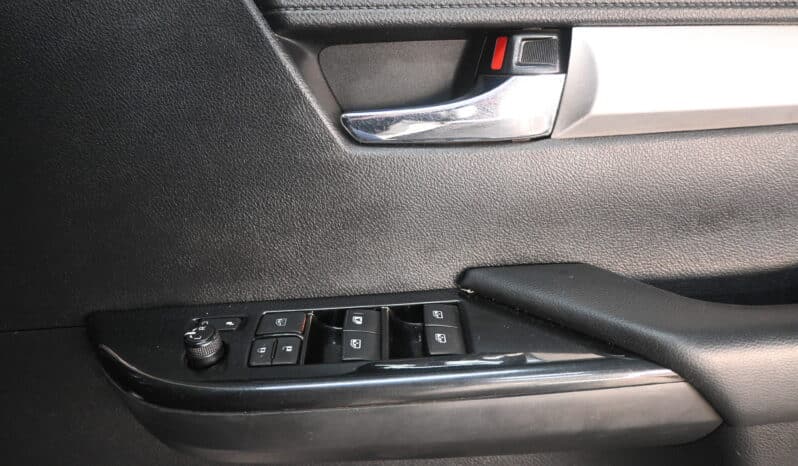 TOYOTA HILUX 2.8GD-6 RB RAIDER A/T D/C full