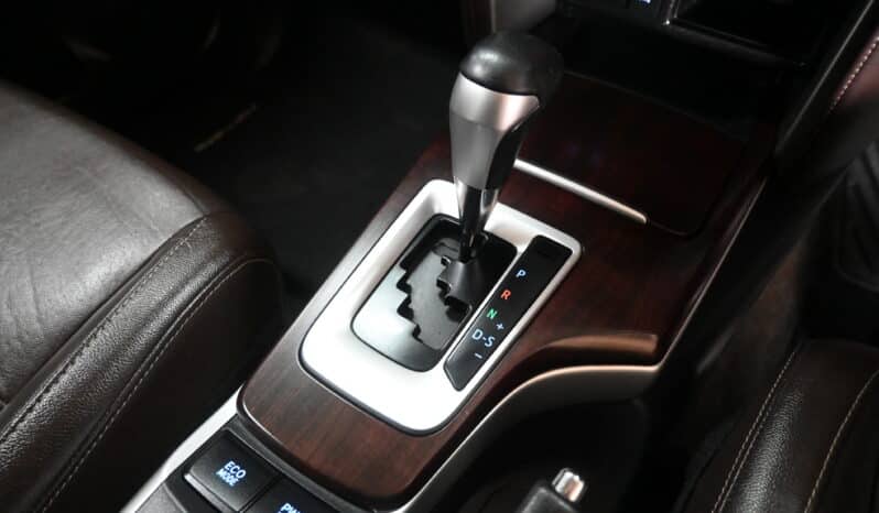 TOYOTA FORTUNER 2.8GD-6 RB A/T full