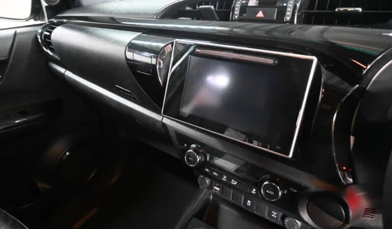 TOYOTA HILUX 2.8GD-6 RB RAIDER A/T D/C full