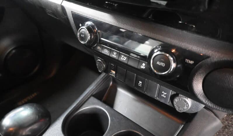TOYOTA HILUX 2.8GD-6 RB RAIDER A/T D/C full