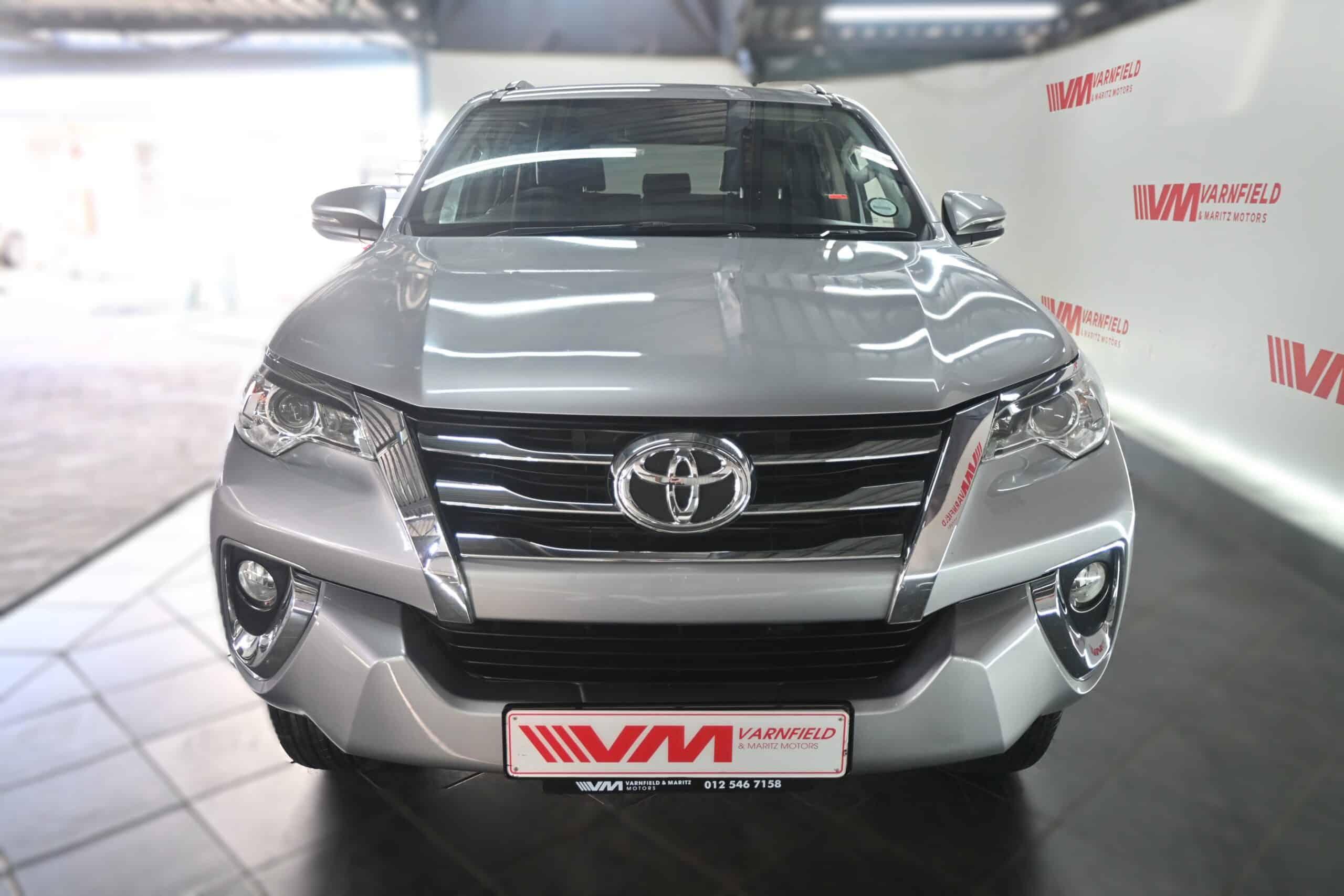 TOYOTA FORTUNER 2.4GD-6 RB A/T