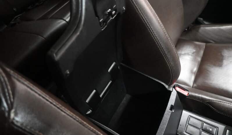 TOYOTA FORTUNER 2.4GD-6 RB A/T full