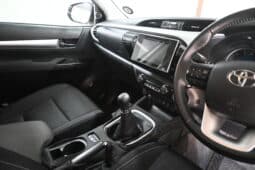 TOYOTA HILUX 2.8GD-6 RAIDER 4X4 P/U D/C full