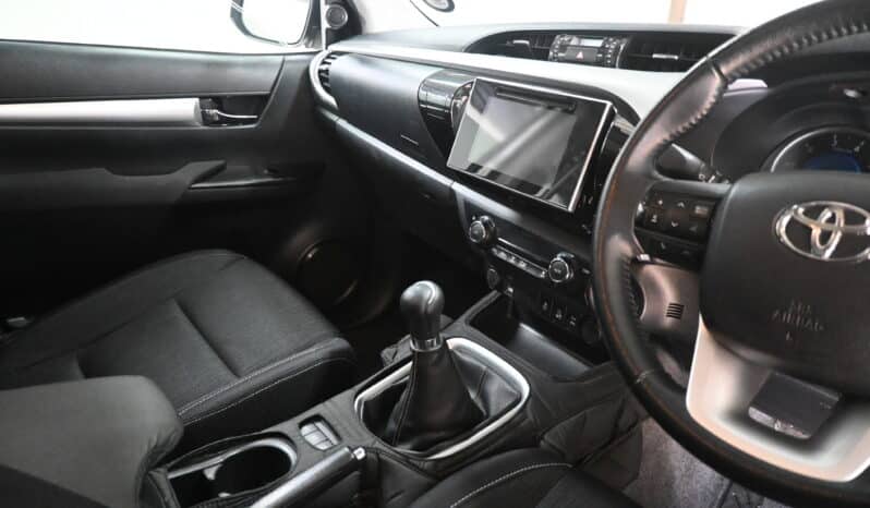 TOYOTA HILUX 2.8GD-6 RAIDER 4X4 P/U D/C full