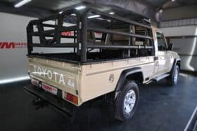 TOYOTA LAND CRUISER 79 4.2D P/U S/C