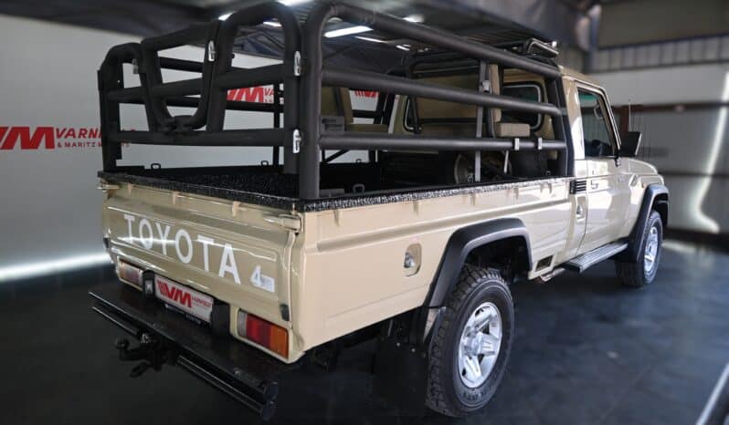 TOYOTA LAND CRUISER 79 4.2D P/U S/C full