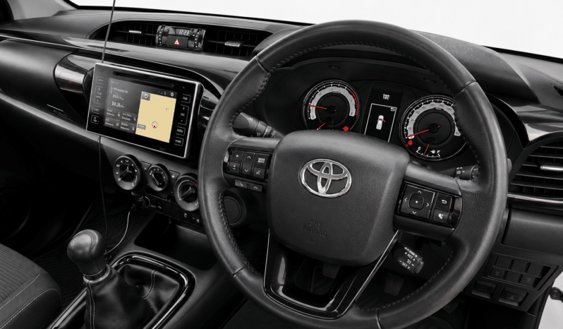 TOYOTA HILUX 2.8GD-6 RB RAIDER E/C full