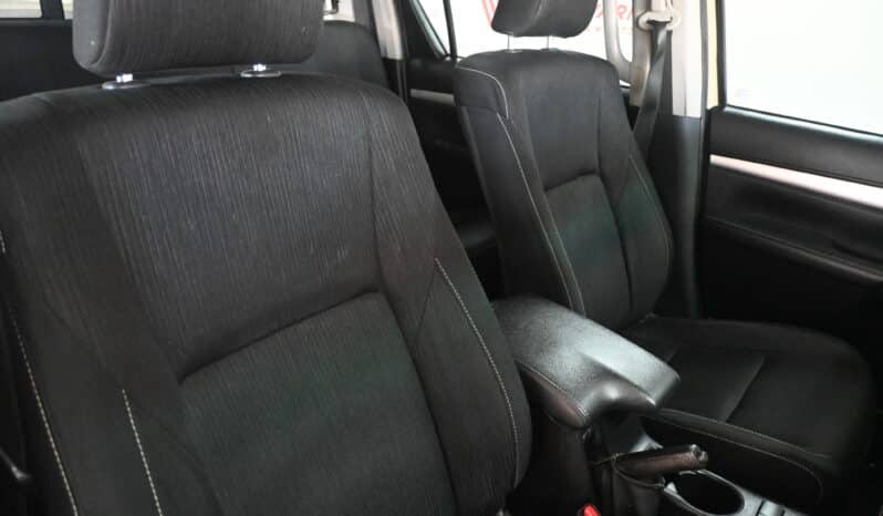 TOYOTA HILUX 2.4GD-6 RAIDER 4X4 P/U D/C full