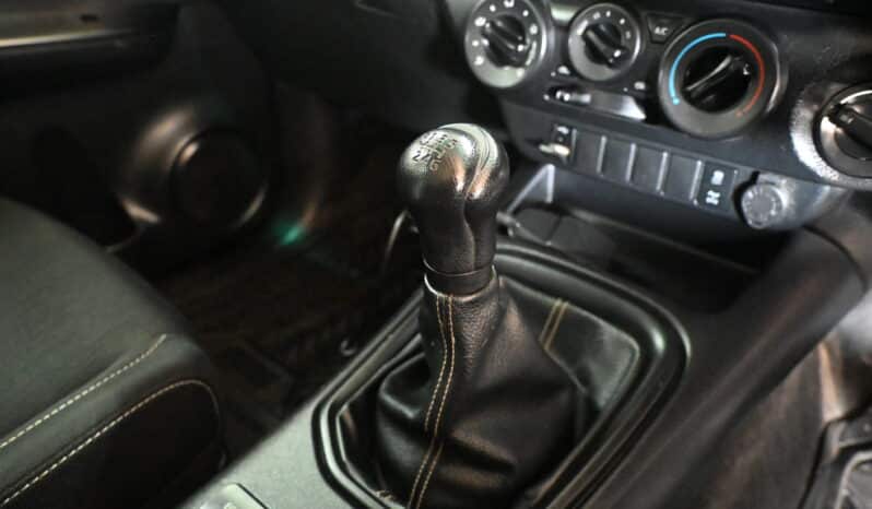 TOYOTA HILUX 2.4GD-6 RAIDER 4X4 P/U D/C full