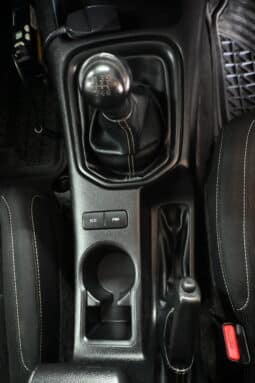 TOYOTA HILUX 2.4GD-6 RAIDER 4X4 P/U D/C full