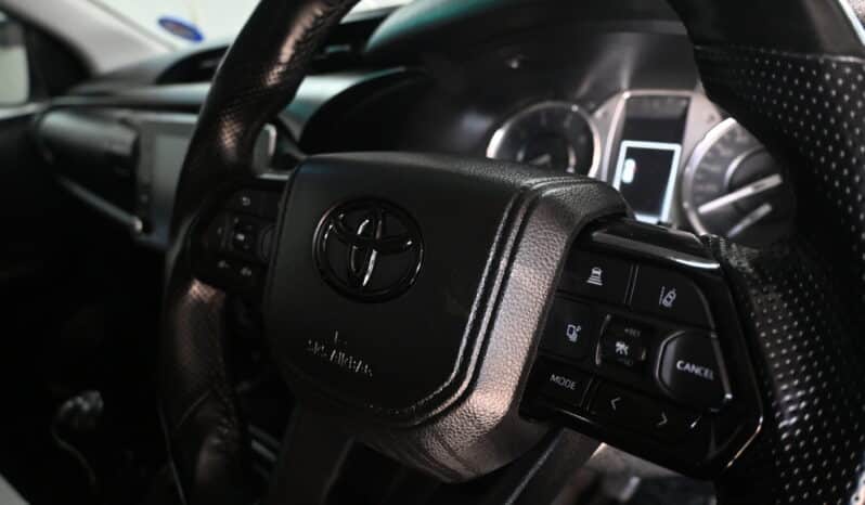 TOYOTA HILUX 2.4GD-6 RAIDER 4X4 P/U D/C full