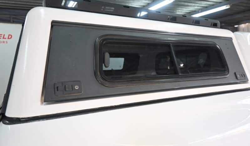 TOYOTA HILUX 2.4GD-6 SRX 4X4 A/T D/C full