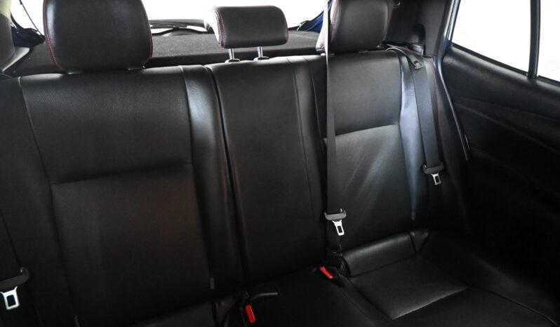 TOYOTA YARIS 1.5 SPORT 5DR full