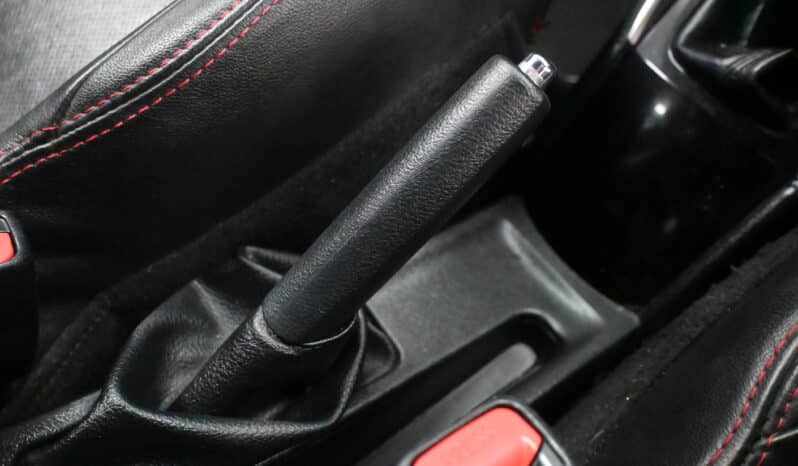 TOYOTA YARIS 1.5 SPORT 5DR full