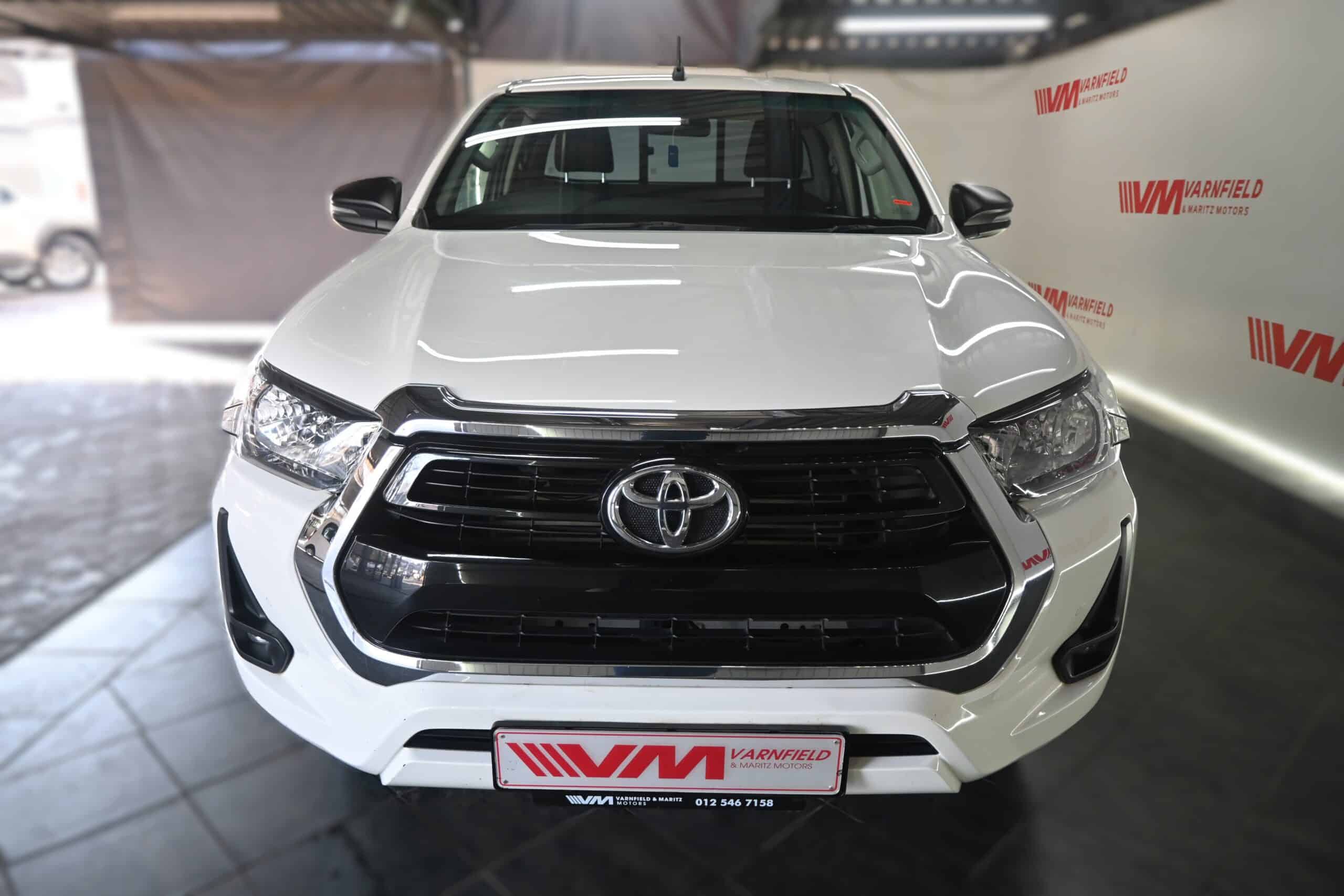 TOYOTA HILUX 2.4GD-6 RB RAIDER A/T P/U E/C
