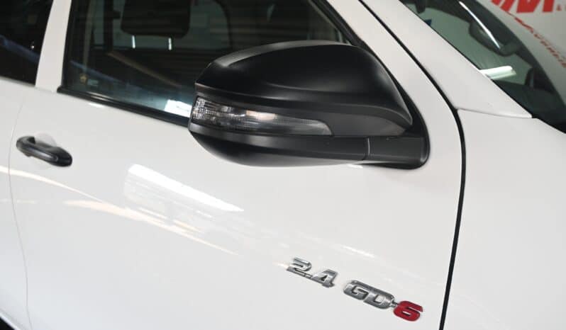 TOYOTA HILUX 2.4GD-6 RB RAIDER A/T P/U E/C full