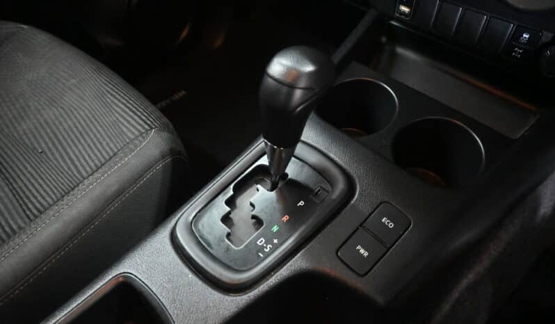TOYOTA HILUX 2.4GD-6 RB RAIDER A/T P/U E/C full