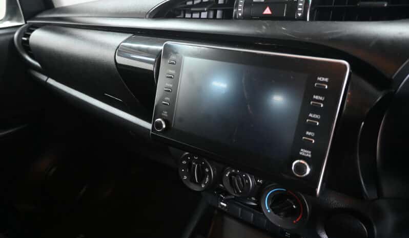 TOYOTA HILUX 2.4GD-6 RB RAIDER A/T P/U E/C full