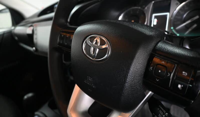 TOYOTA HILUX 2.4GD-6 RB RAIDER A/T P/U E/C full