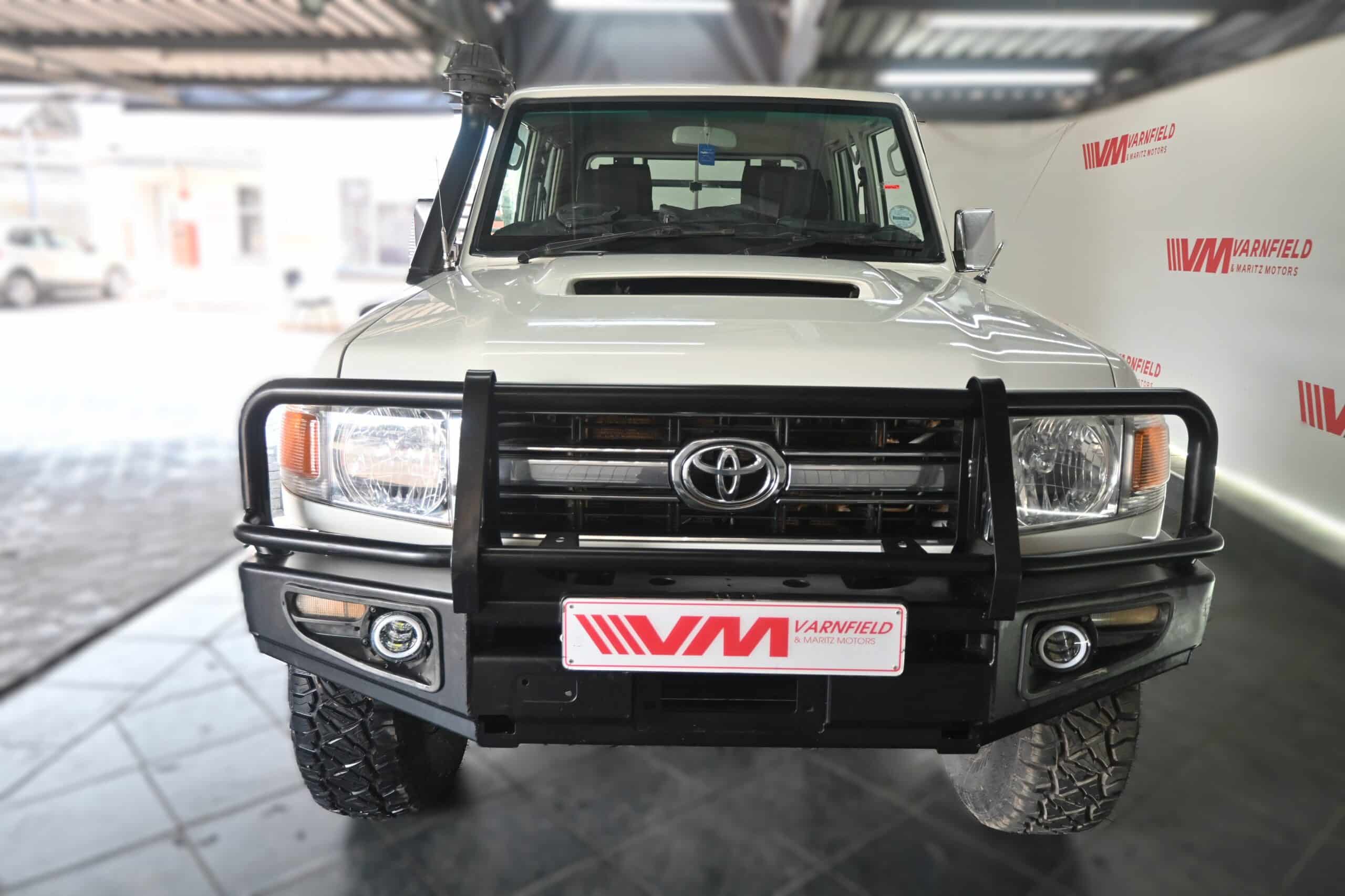 ISUZU KB250 HO HI-RIDE P/U D/C