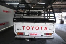 TOYOTA LAND CRUISER 79 4.5D P/U D/C full