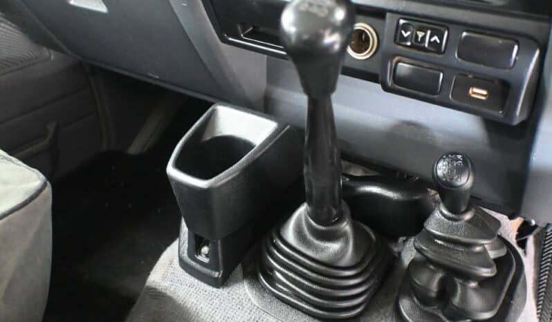 TOYOTA LAND CRUISER 79 4.5D P/U D/C full