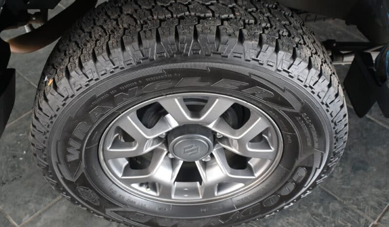 SUZUKI JIMNY 1.5 GLX A/T full