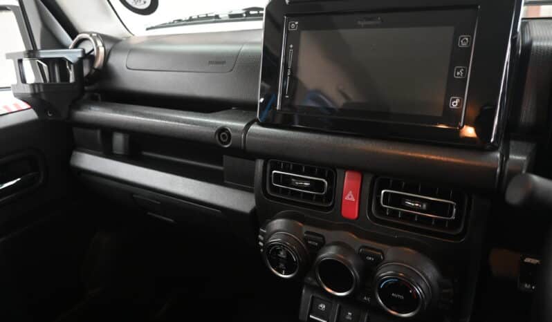 SUZUKI JIMNY 1.5 GLX A/T full
