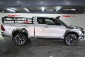 TOYOTA HILUX 2.8GD-6 RB LEGEND A/T P/U E/C