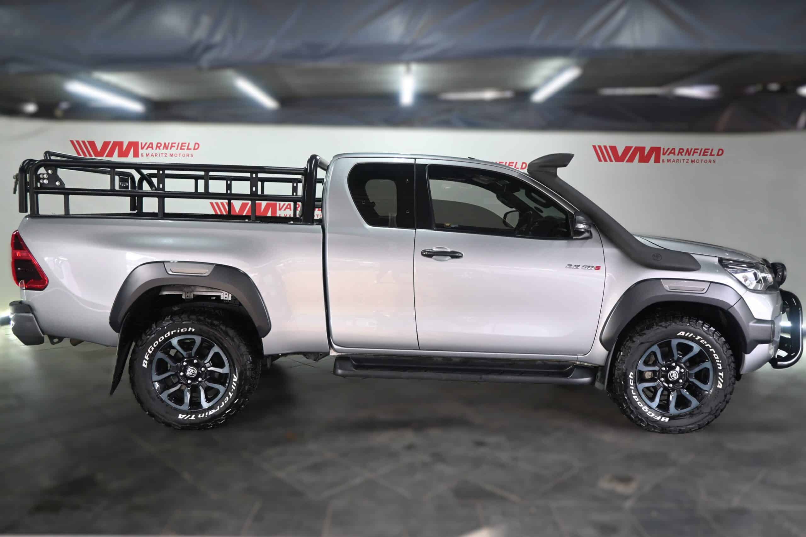 TOYOTA HILUX 2.8GD-6 RB LEGEND A/T P/U E/C