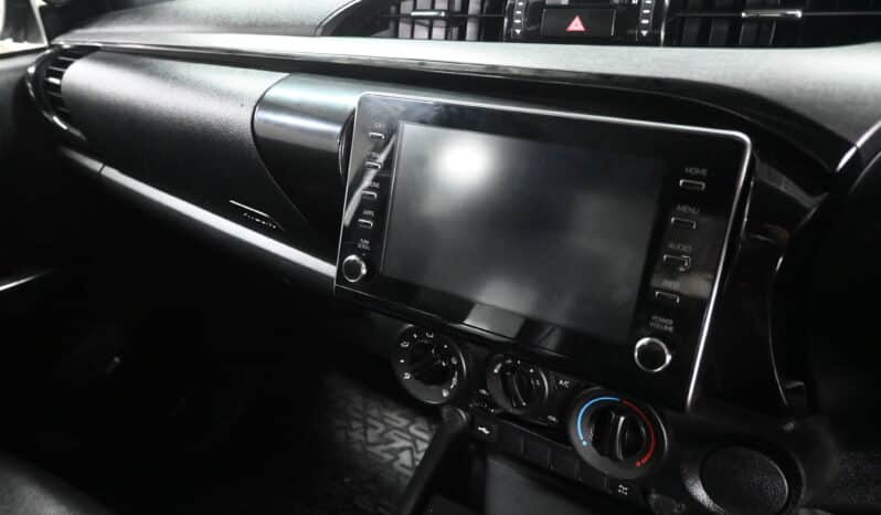 TOYOTA HILUX 2.8GD-6 RB LEGEND A/T P/U E/C full