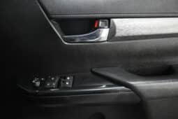 TOYOTA HILUX 2.8GD-6 RB LEGEND A/T P/U E/C full