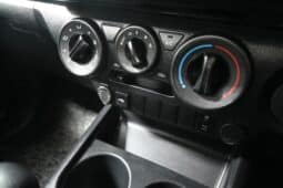 TOYOTA HILUX 2.8GD-6 RB LEGEND A/T P/U E/C full
