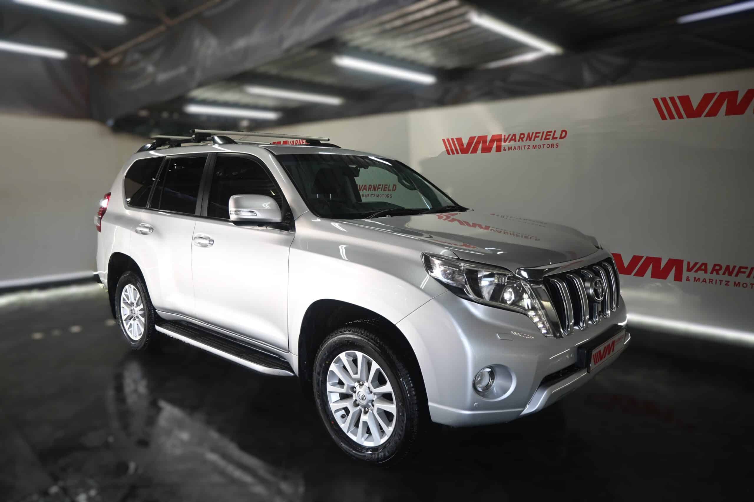 TOYOTA LAND CRUISER 4.0 VX V6 A/T
