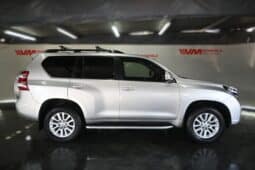 TOYOTA LAND CRUISER 4.0 VX V6 A/T full