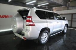 TOYOTA LAND CRUISER 4.0 VX V6 A/T full